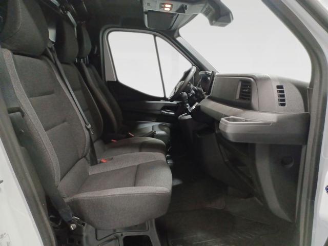 Renault Master Furgon L3H2 3500 Blue dCi 96 kW (130 CV)