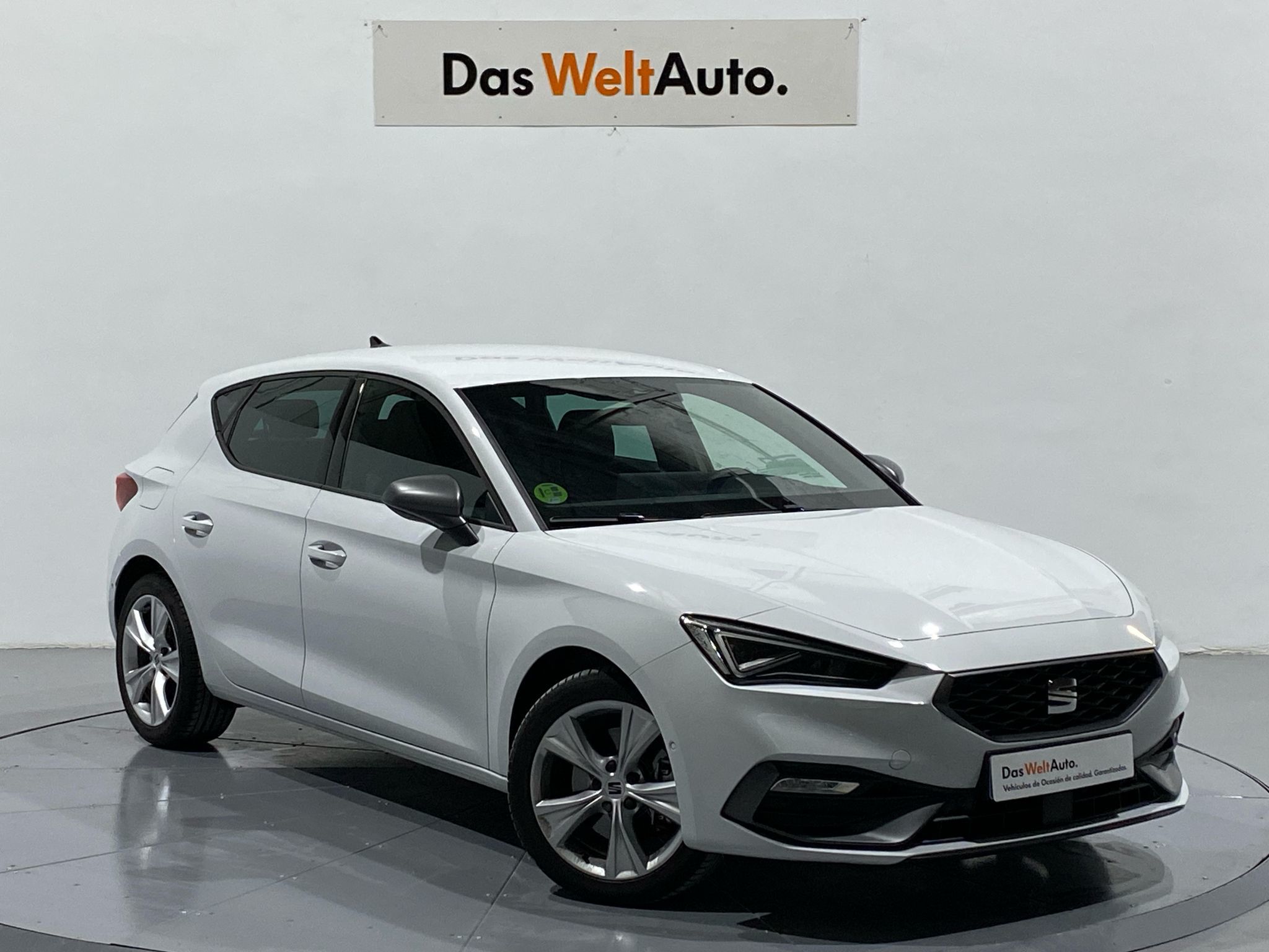 SEAT León — foto 1