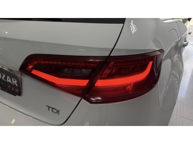 Audi A3 Sportback Attraction 1.6 TDI clean diesel 81 kW (110 CV) S tronic