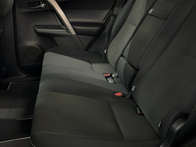 Toyota Rav4 2.5l hybrid Advance 2WD 145 kW (197 CV)