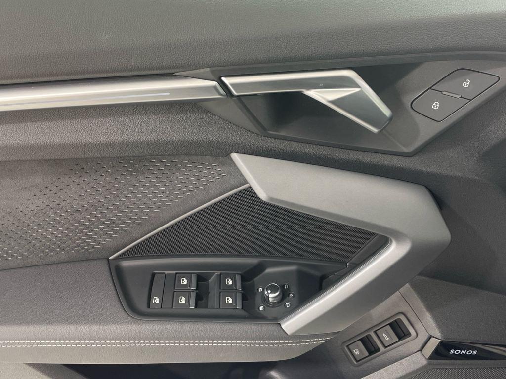Audi A3 Sportback 45 TFSI e en Barcelona