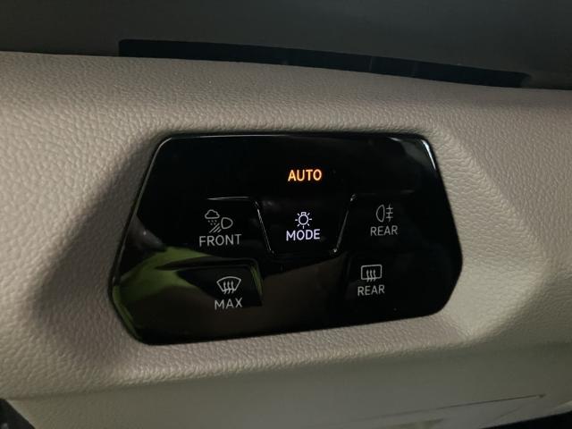 Volkswagen Multivan Life Batalla Corta 1.4 TSI PHEV 160 kW (218 CV) DSG