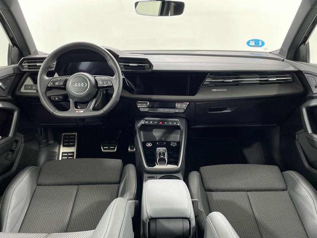 Audi A3 Sportback TFSIe 40 en Barcelona
