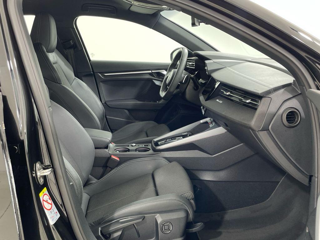 Audi A3 Sportback TFSIe 40 en Barcelona