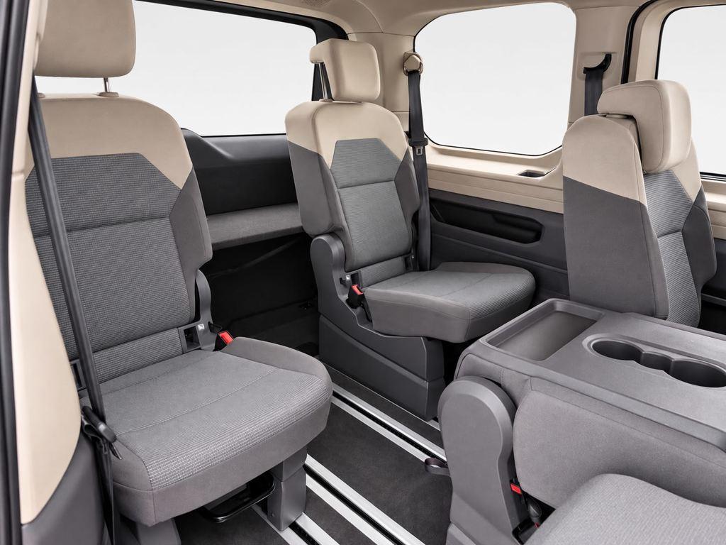 Volkswagen Multivan — foto 7