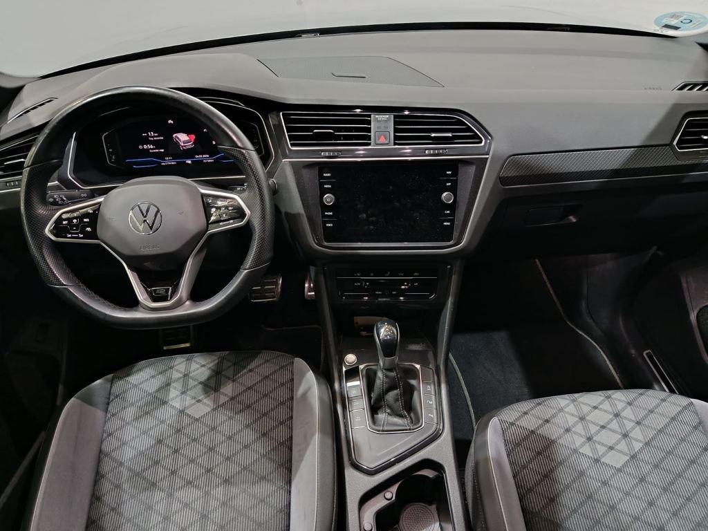Volkswagen Tiguan — foto 4