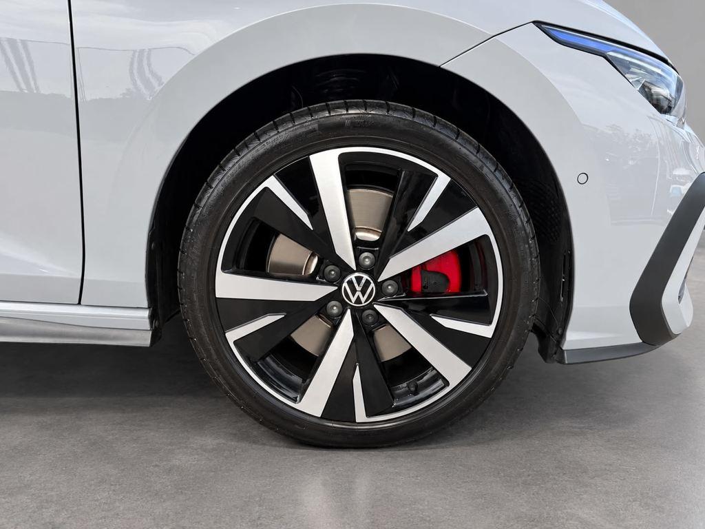 Volkswagen Golf — foto 8