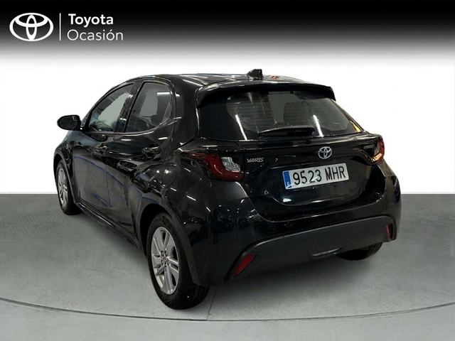Toyota Yaris 120H Business Plus 85 kW (116 CV)
