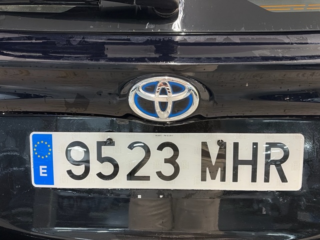 Toyota Yaris 120H Business Plus 85 kW (116 CV)
