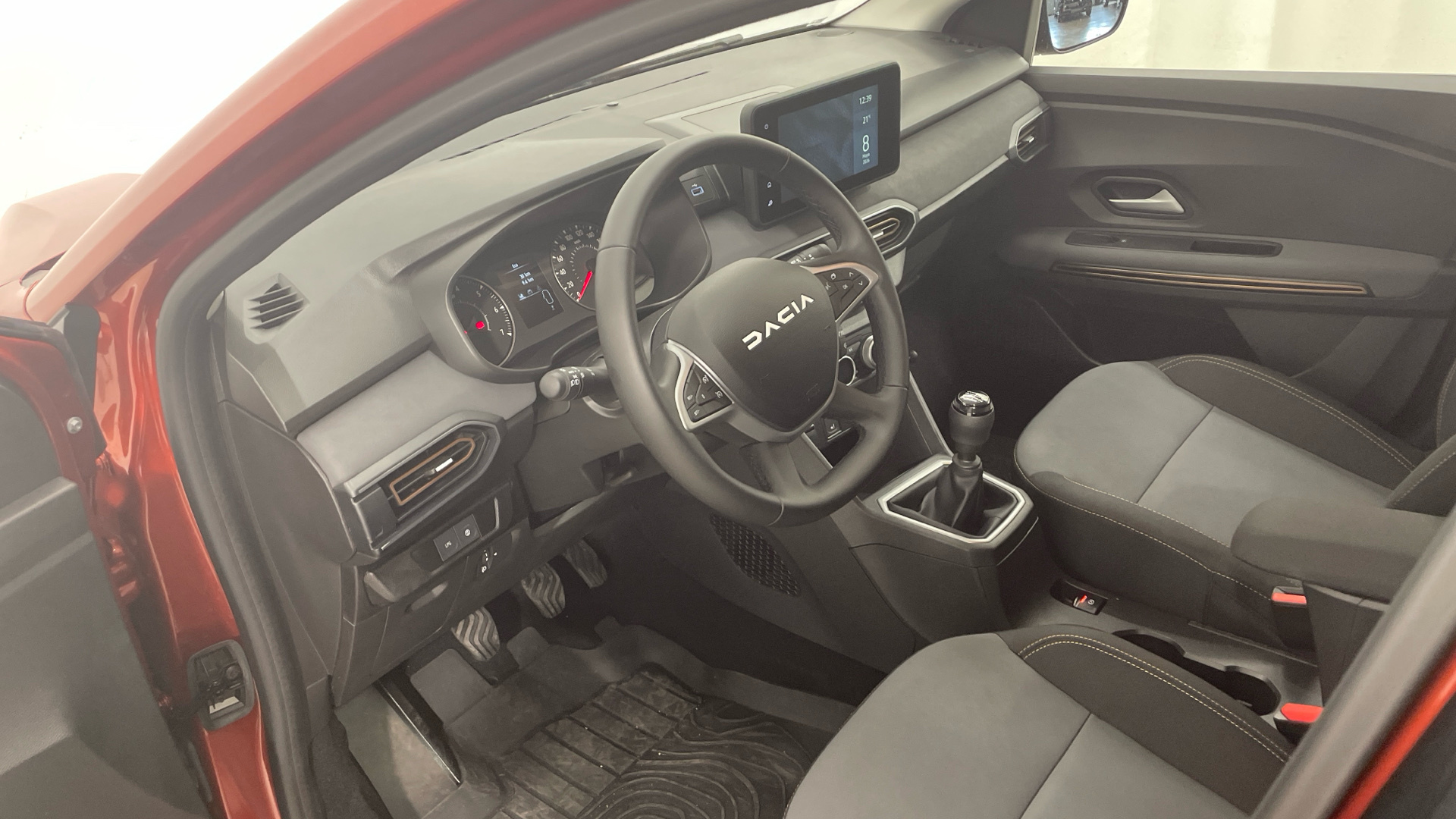 Dacia Jogger ECO-G 100 en Barcelona