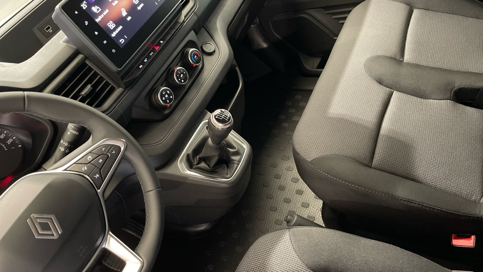 Renault Trafic Furgon dCi 130 en Barcelona