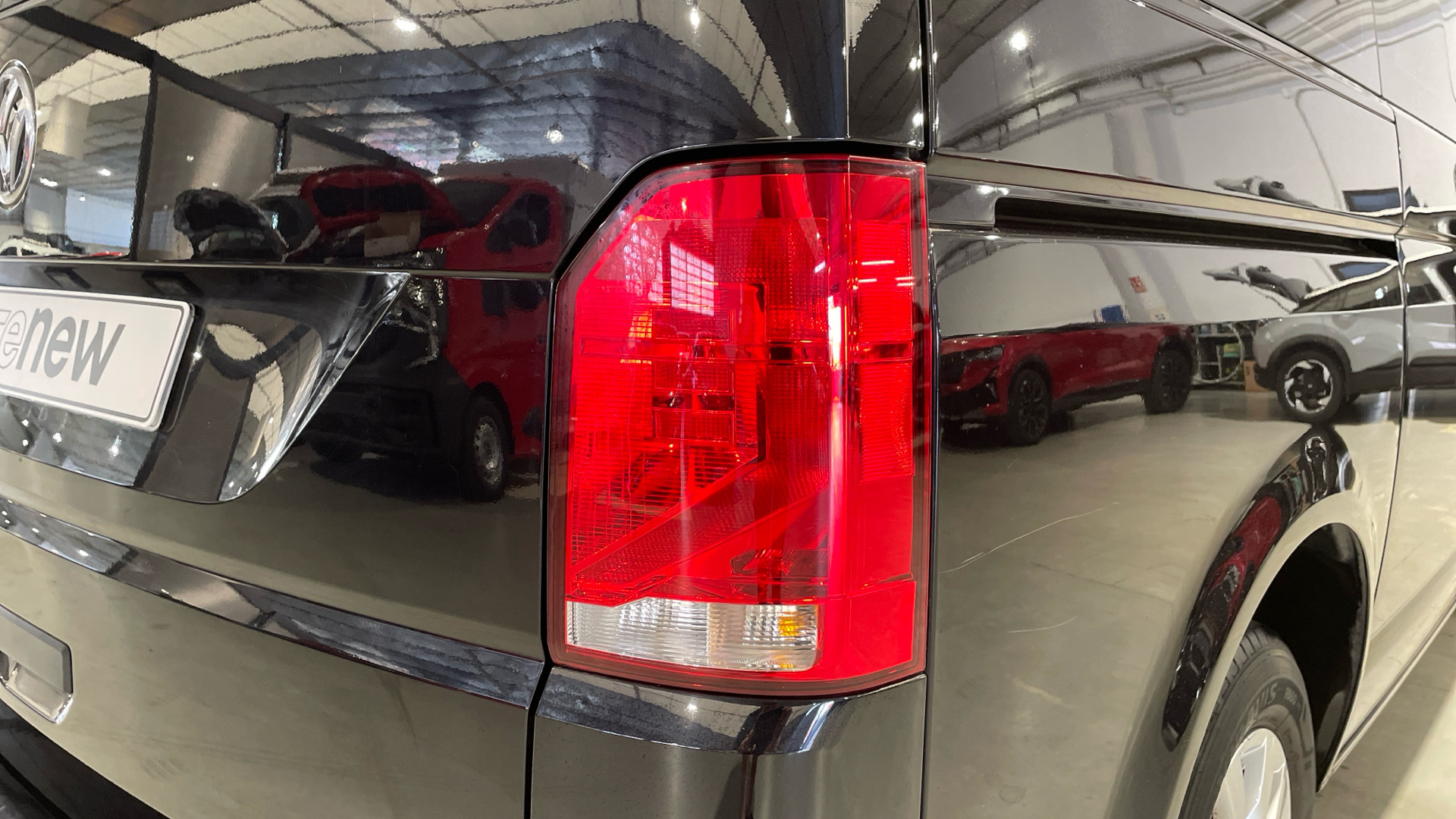 Volkswagen Caravelle 2.0 TDI en Barcelona