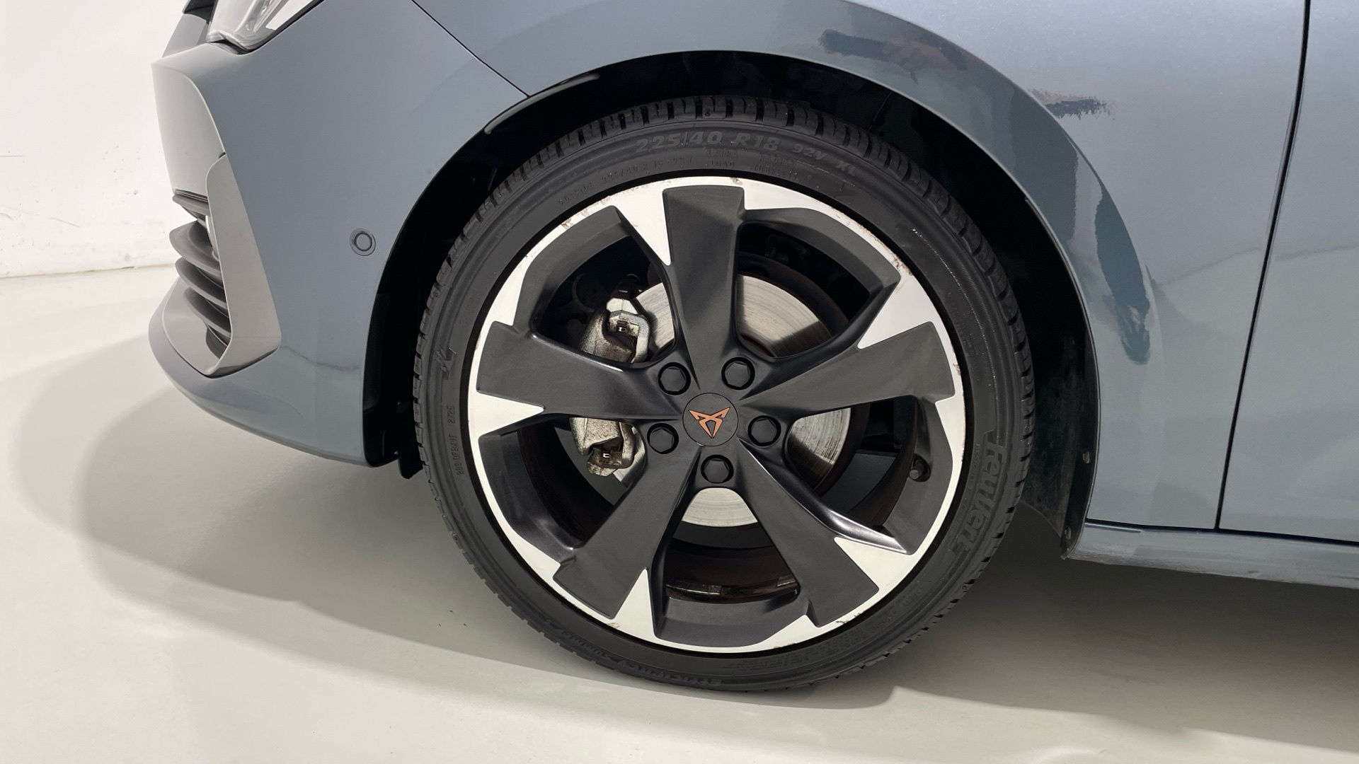CUPRA León 1.5 eTSI en Barcelona