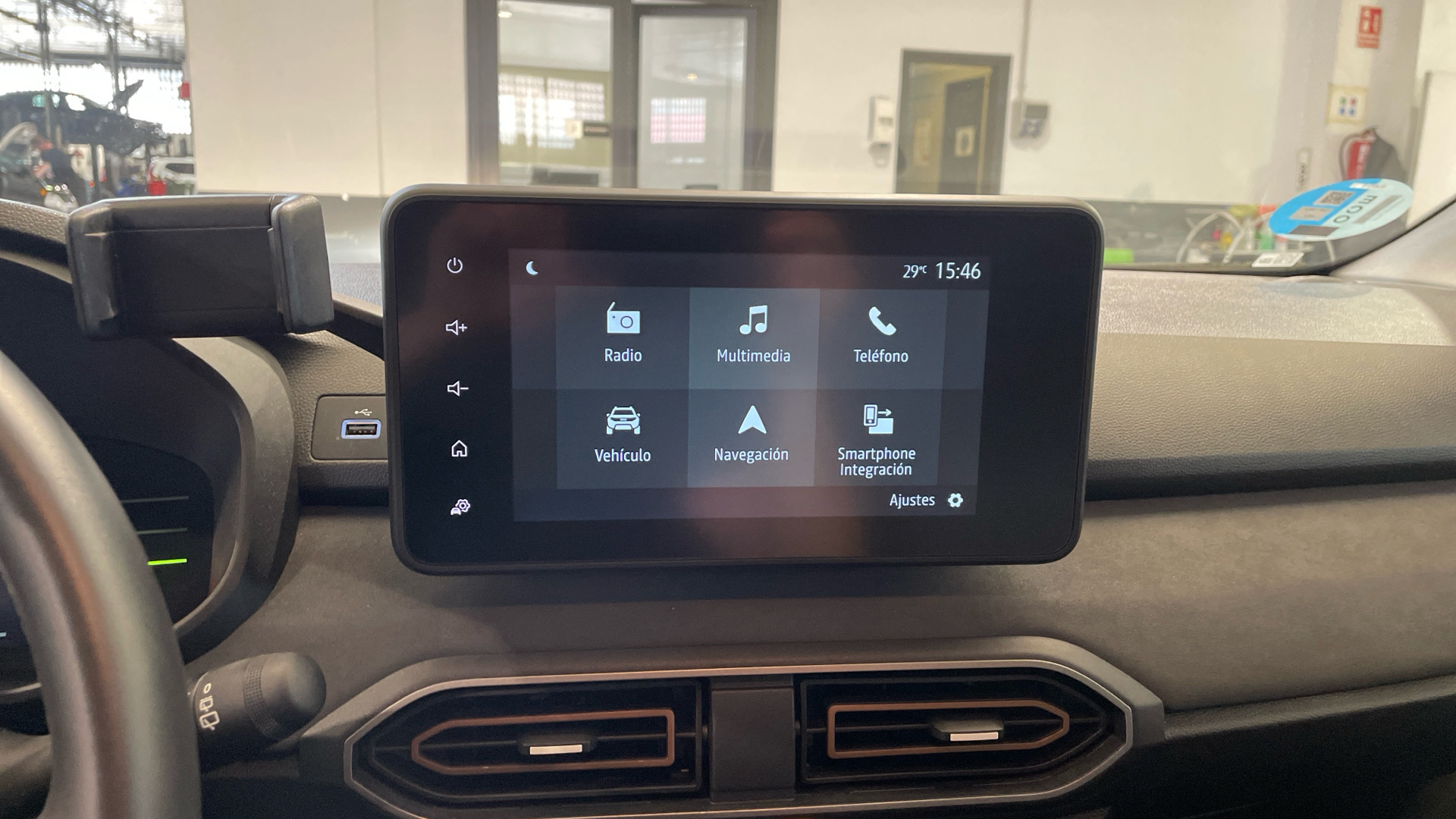 Dacia Jogger Hybrid 140 en Barcelona