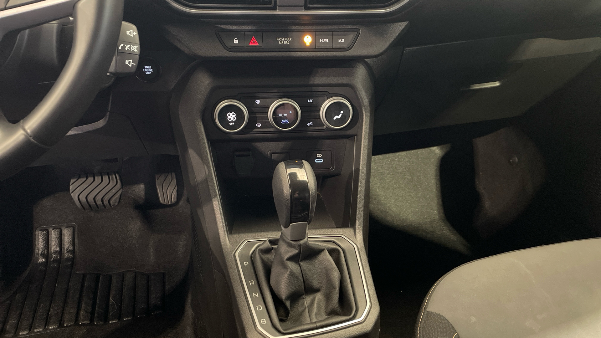 Dacia Jogger Hybrid 140 en Barcelona