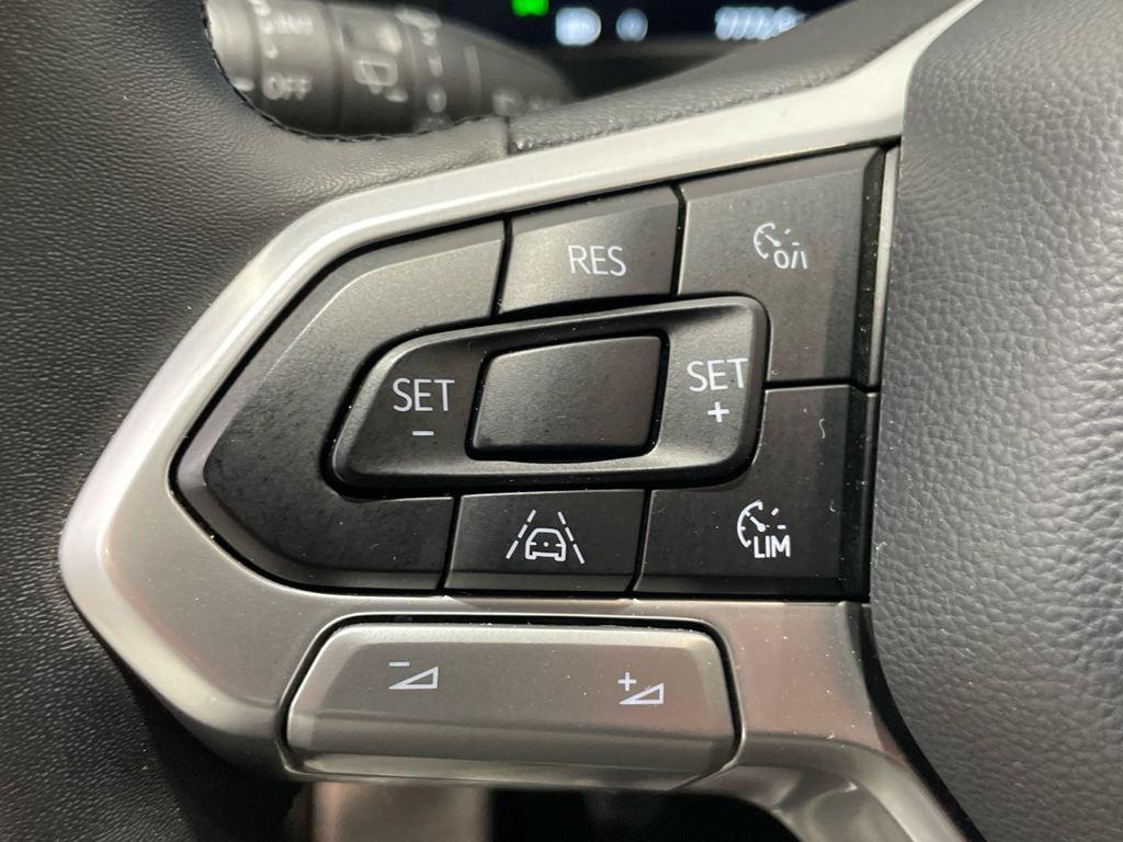Volkswagen Caravelle 2.0 TDI en Barcelona