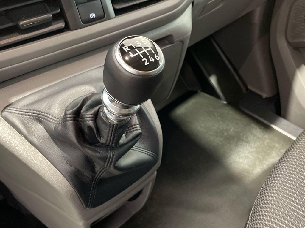 Volkswagen Caravelle 2.0 TDI en Barcelona