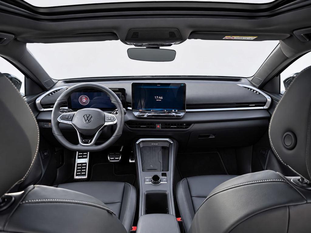 Volkswagen T-Roc — foto 4
