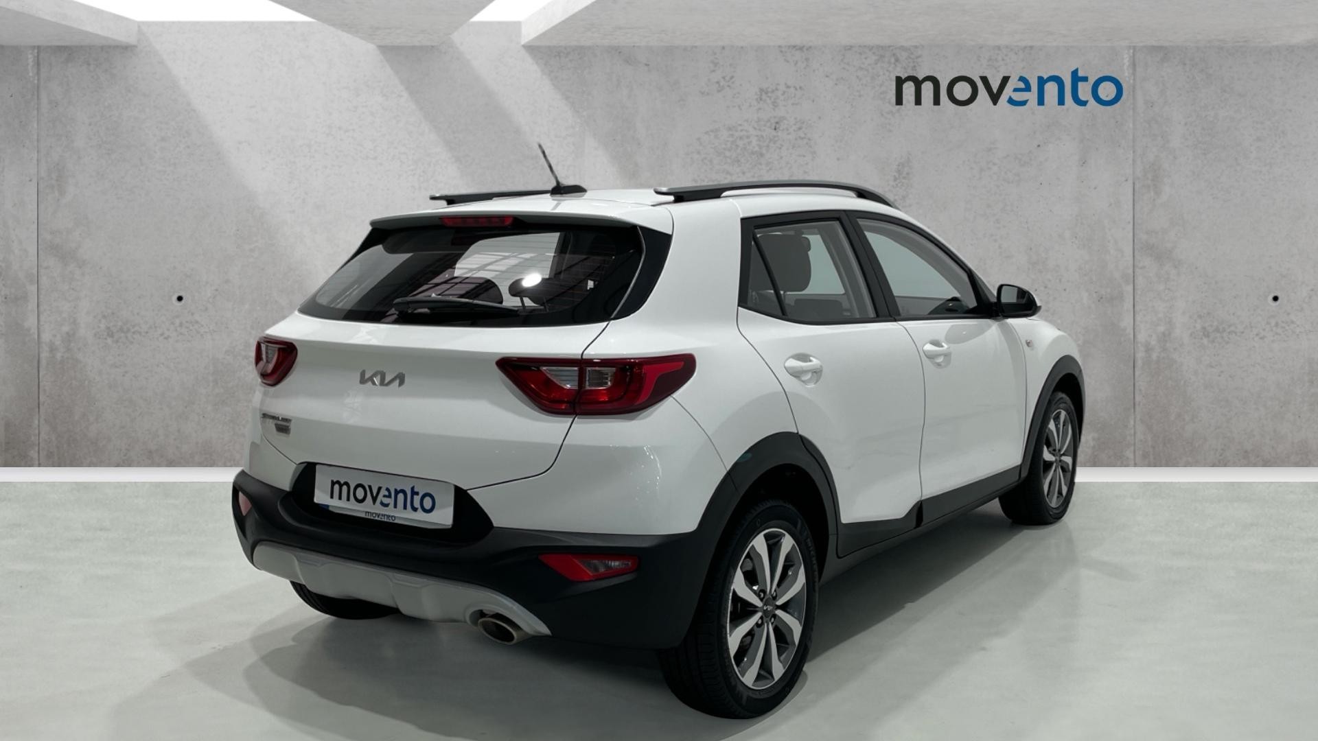Kia Stonic 1.0 T-GDi MHEV en Barcelona
