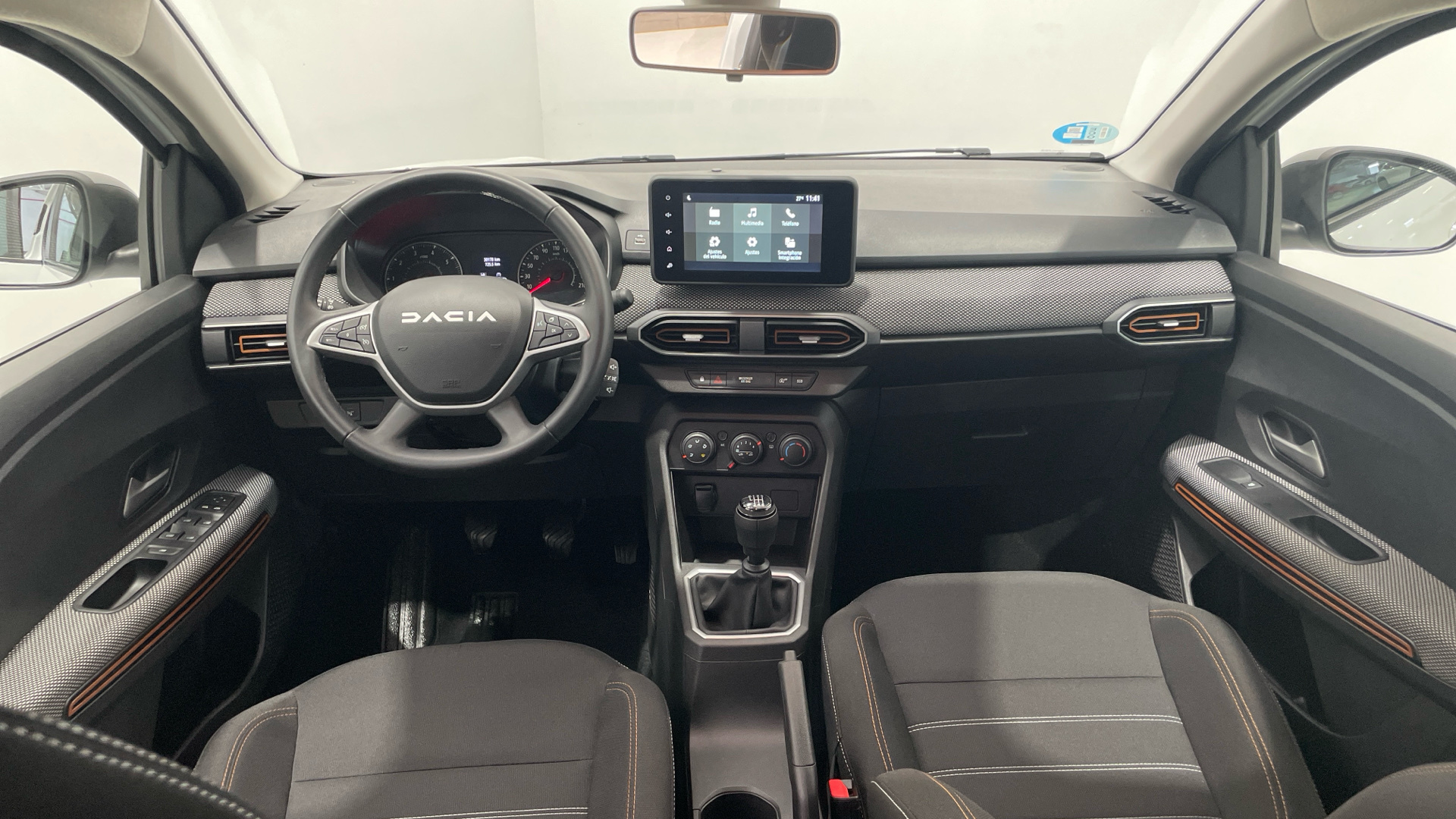 Dacia Sandero ECO-G 100 en Barcelona