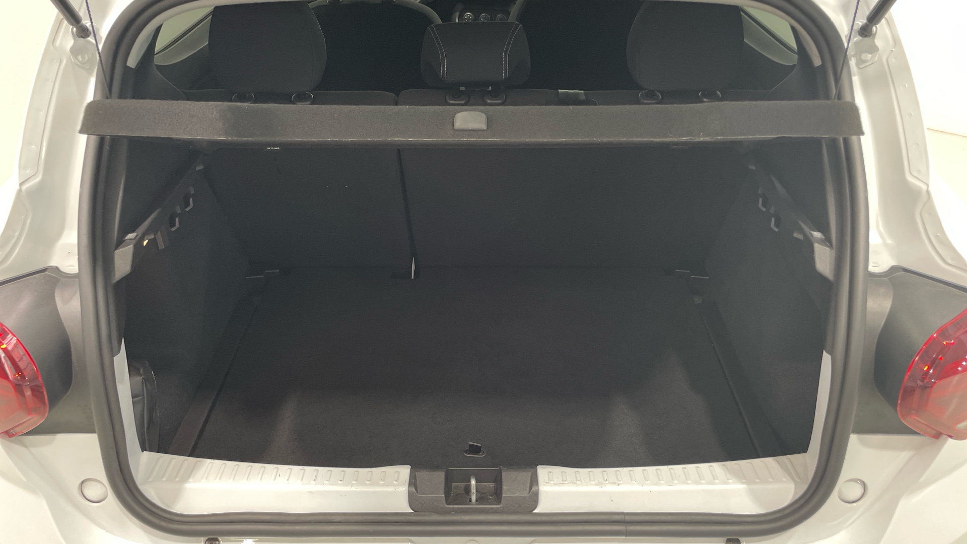 Dacia Sandero ECO-G 100 en Barcelona