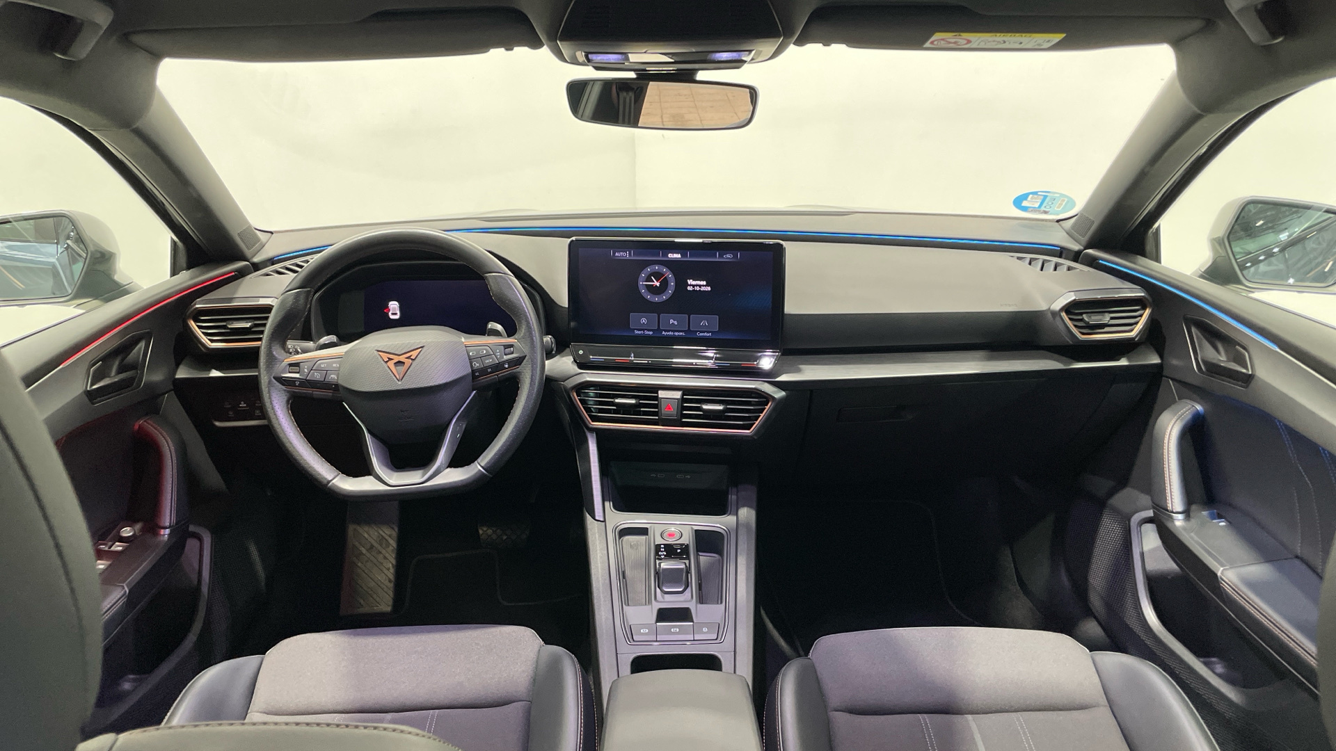 CUPRA León 1.5 eTSI en Barcelona