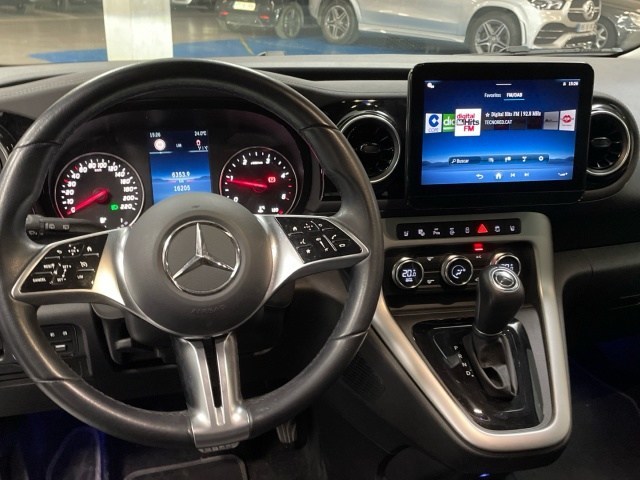 Mercedes-Benz Clase T 180 d en Barcelona