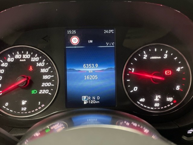 Mercedes-Benz Clase T 180 d en Barcelona