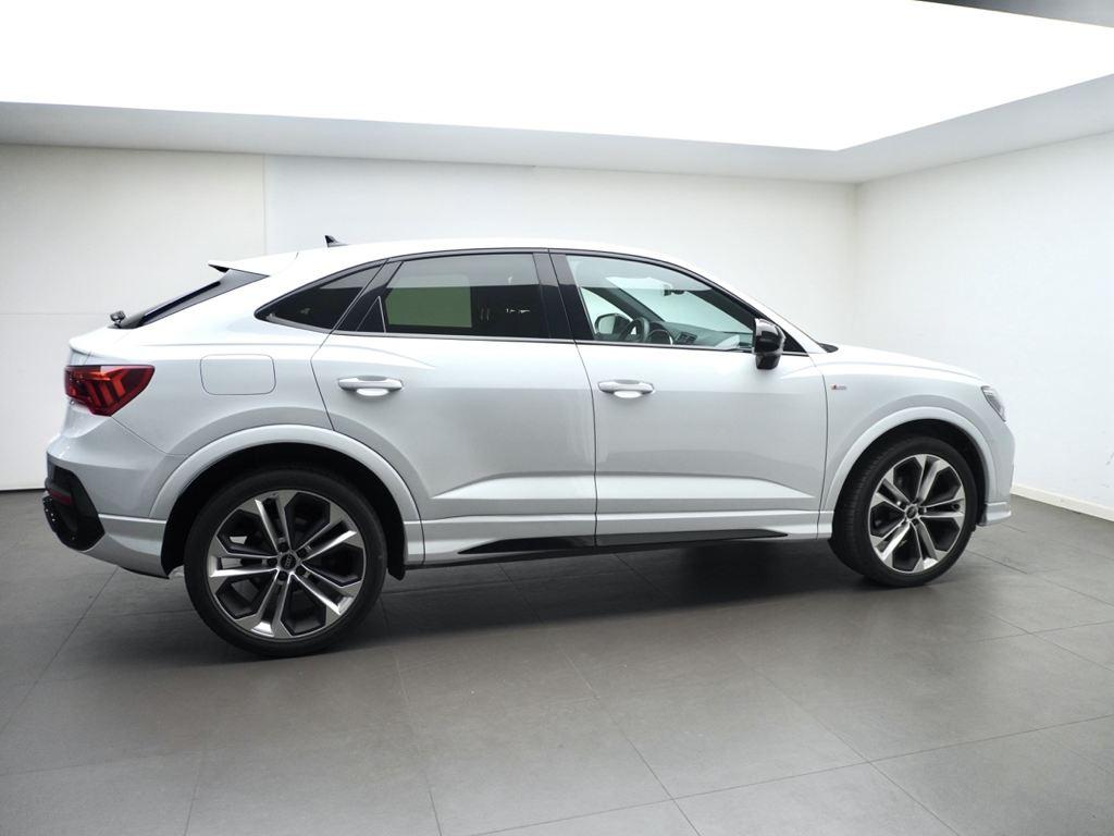 Audi Q3 Sportback — foto 3