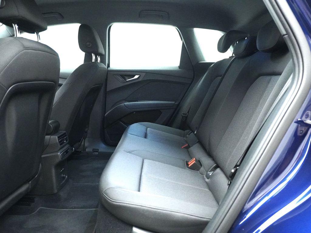 Audi Q4 e-tron — foto 11