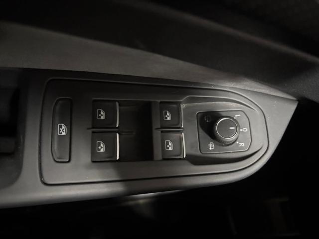 Volkswagen Golf R-Line 1.5 eTSI 110 kW (150 CV) DSG