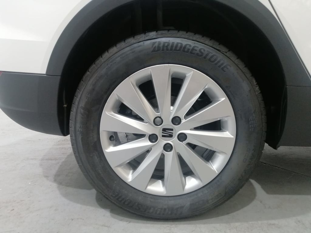 SEAT Arona — foto 8