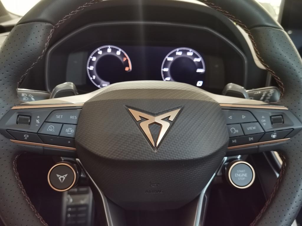 CUPRA León 1.5 TSI e-Hybrid en Madrid
