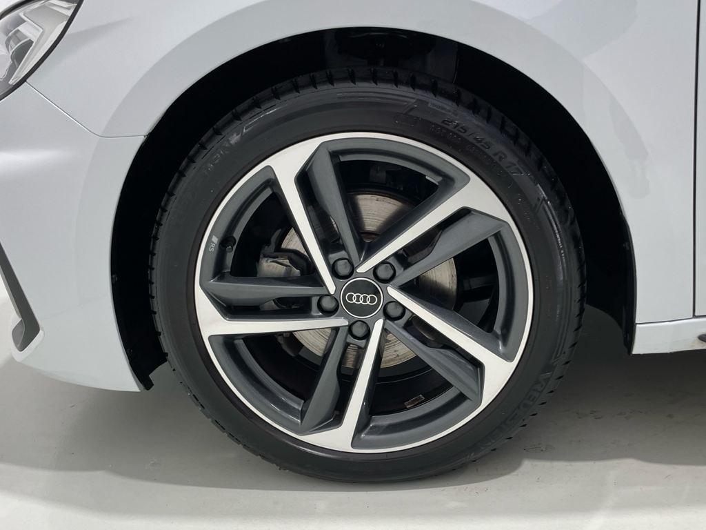 Audi A1 Sportback 30 TFSI en Barcelona