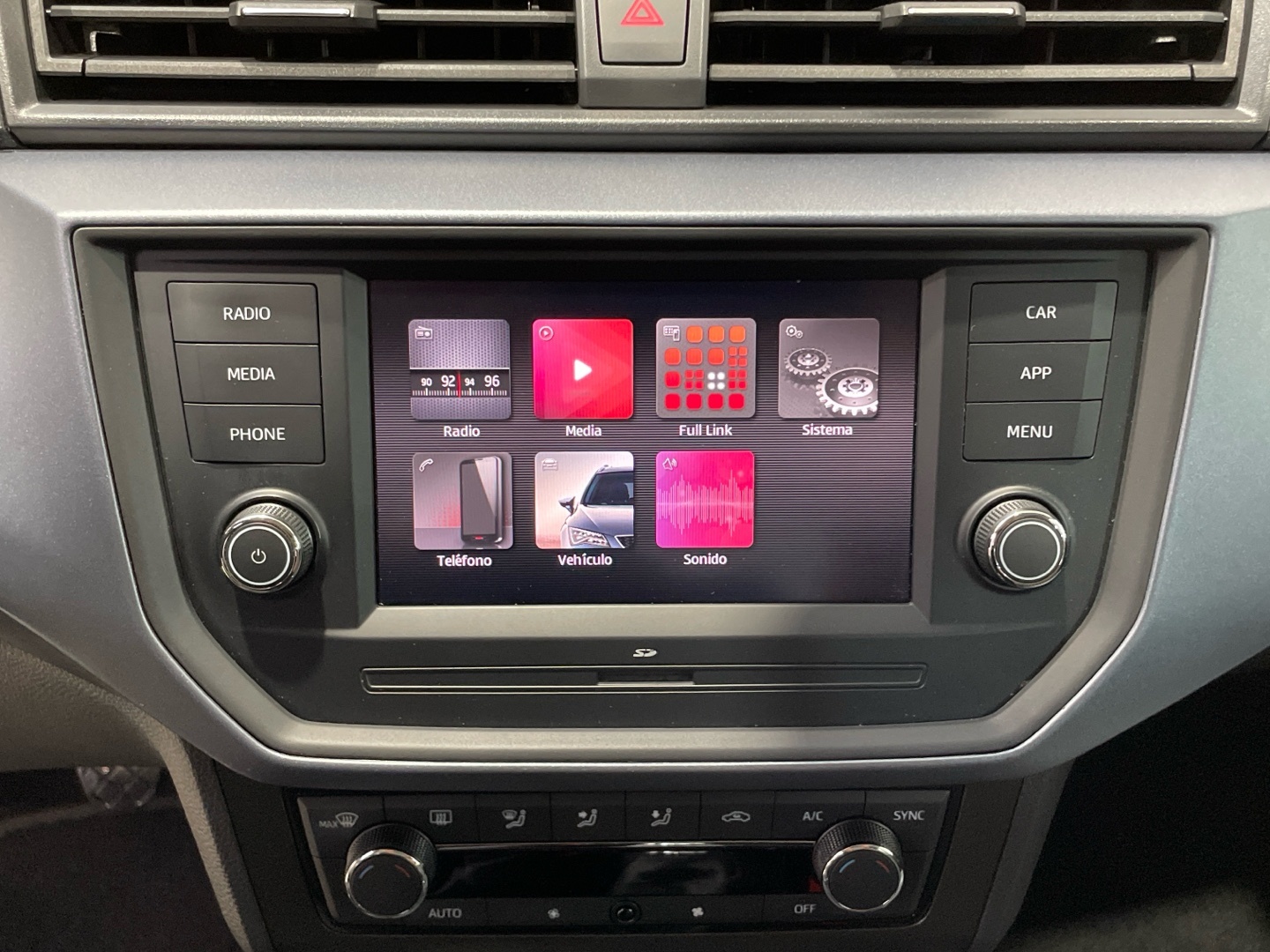 SEAT Arona 1.0 TSI en Barcelona