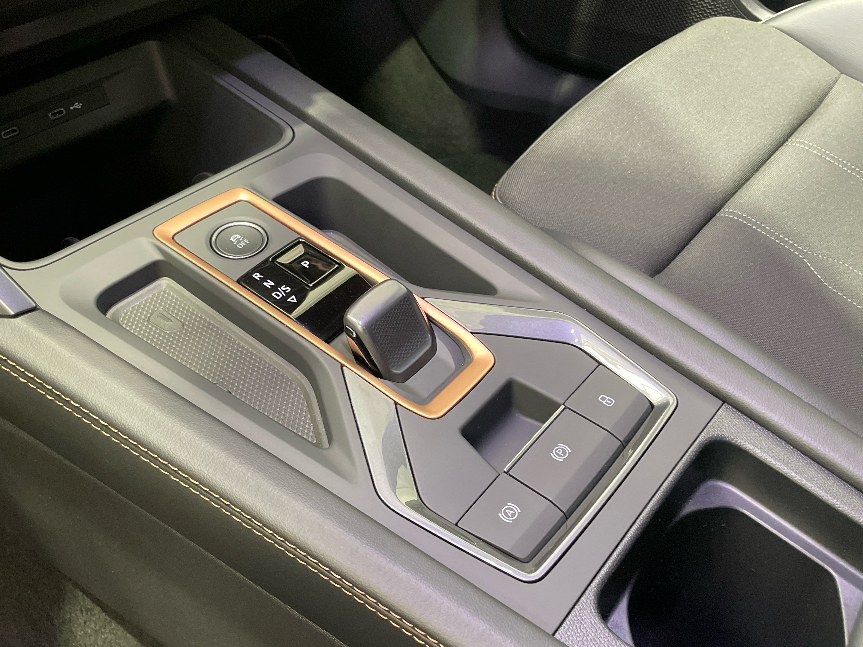 CUPRA Formentor 1.5 eTSI en Barcelona