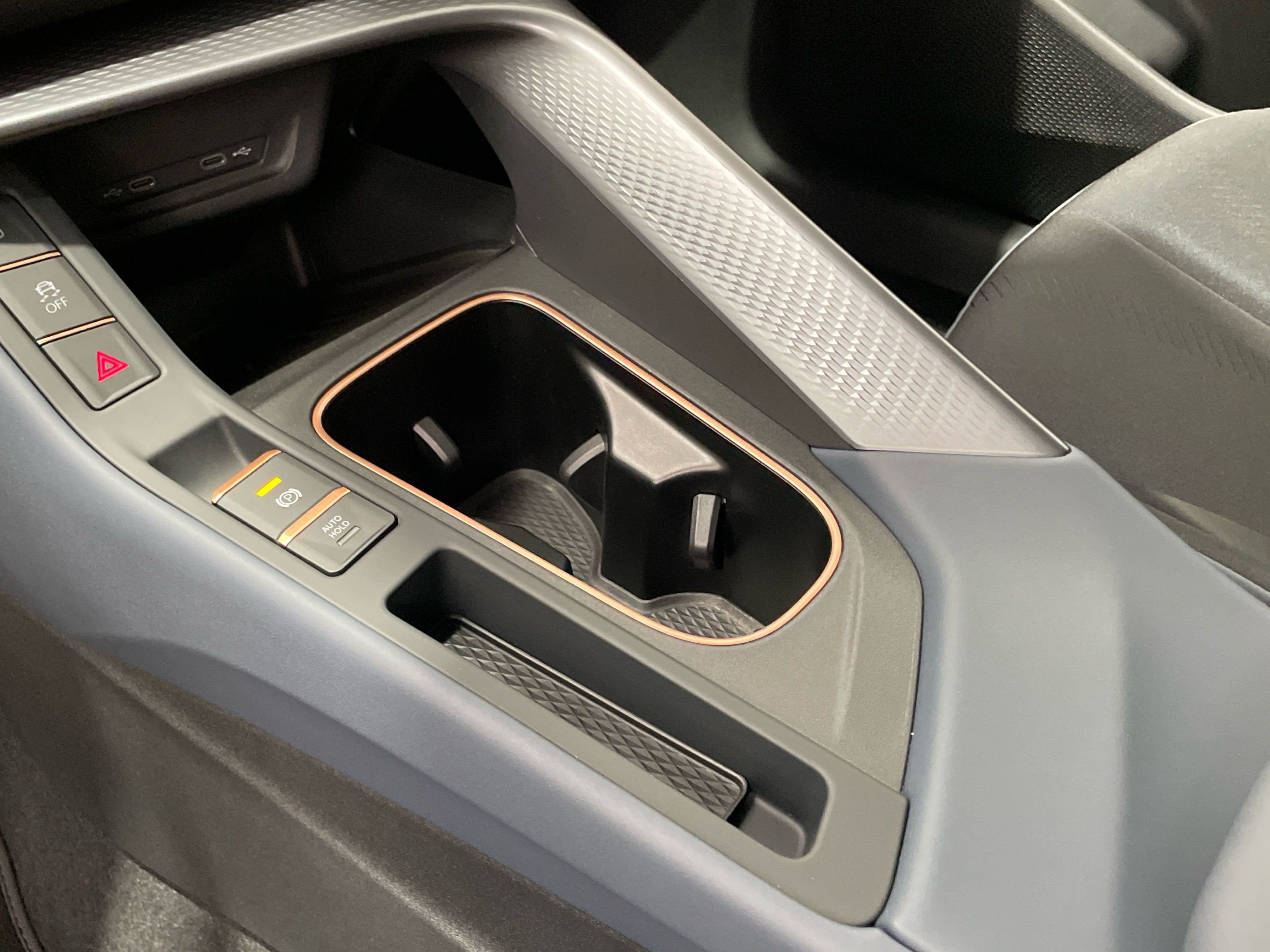 CUPRA Terramar 1.5 TSI e-Hybrid en Barcelona