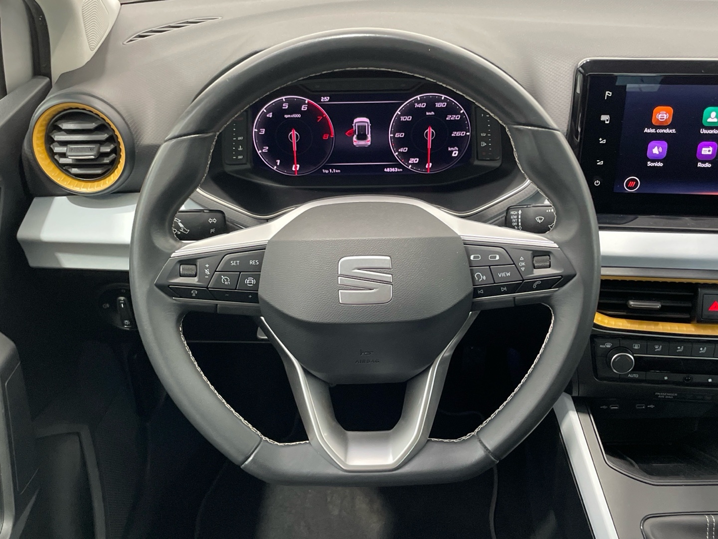 SEAT Arona 1.0 TSI en Barcelona