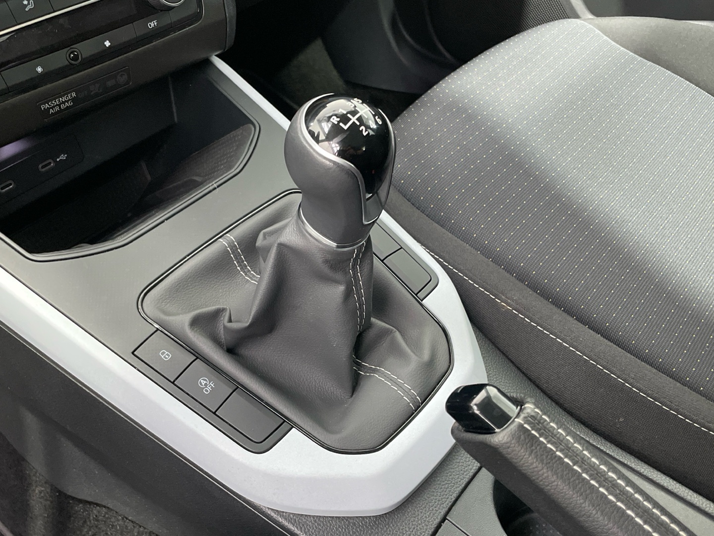 SEAT Arona 1.0 TSI en Barcelona