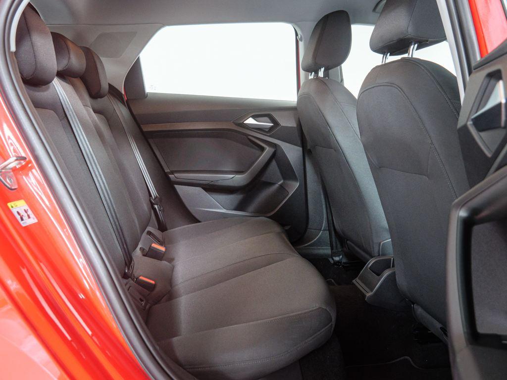 Imatge del vehicle 8