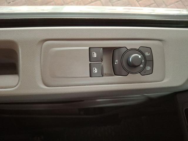 Volkswagen Caravelle Premium Batalla Corta 2.0 TDI  110 kW (150 CV)
