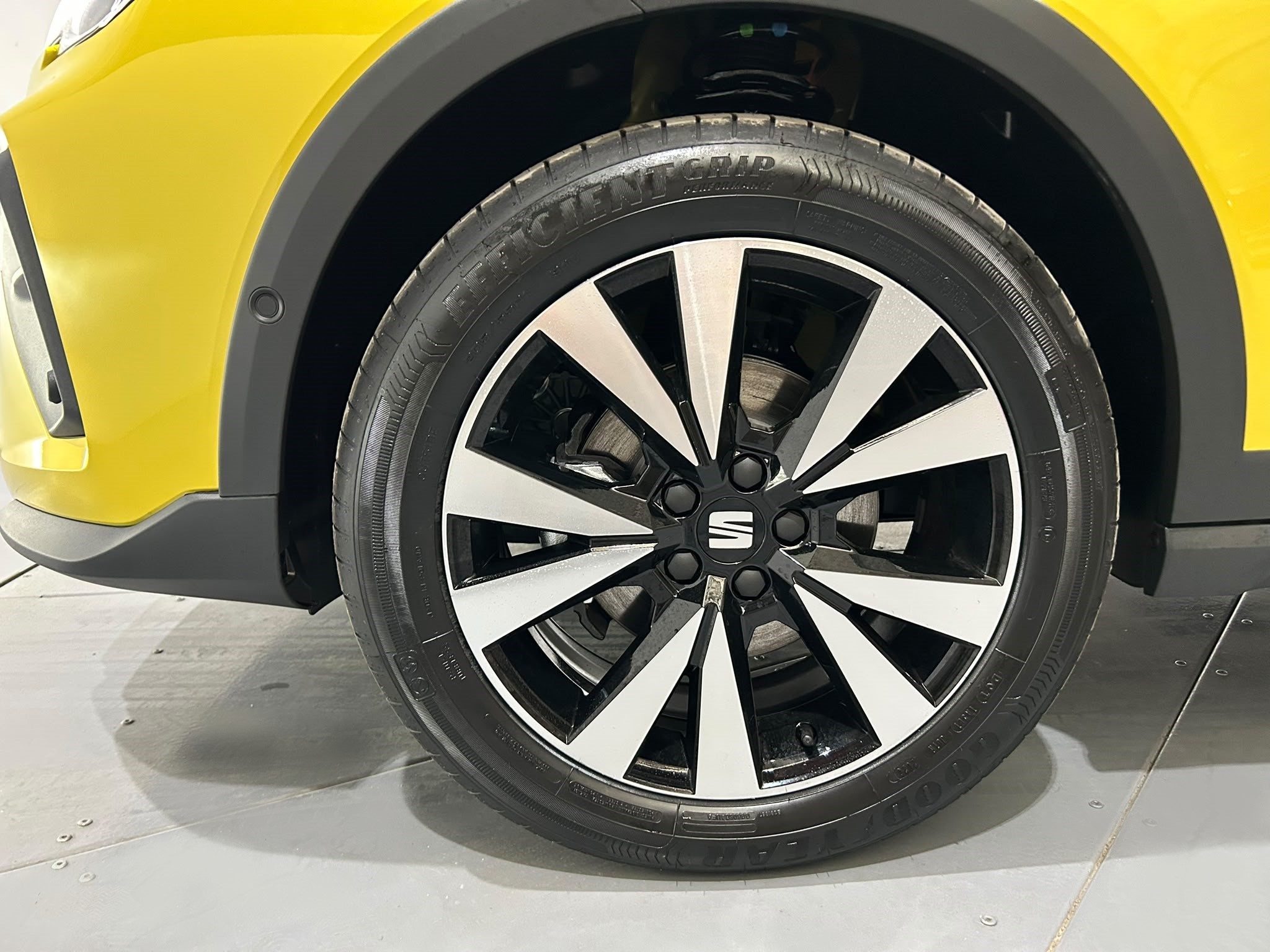 SEAT Arona — foto 8
