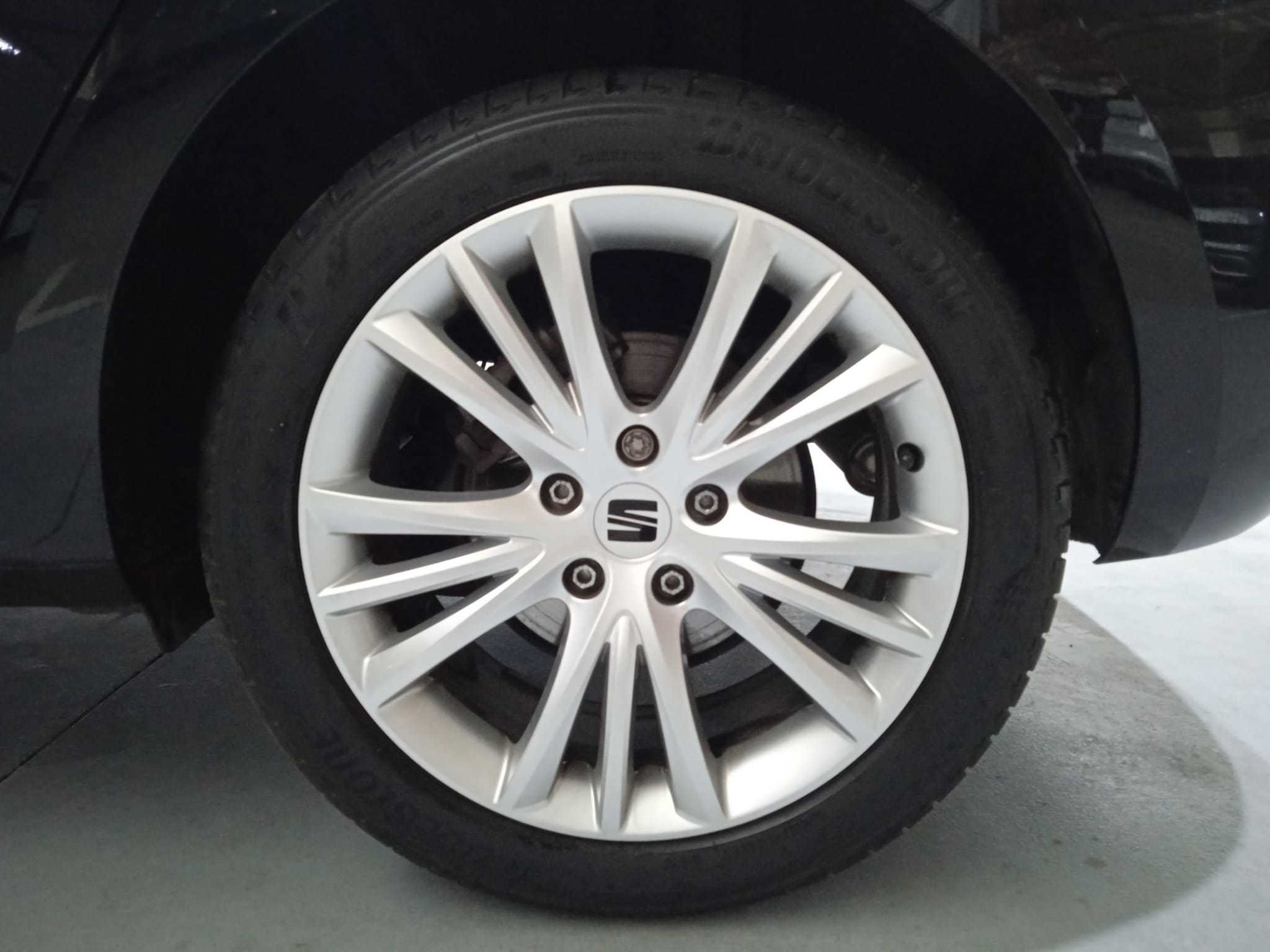 SEAT León — foto 8