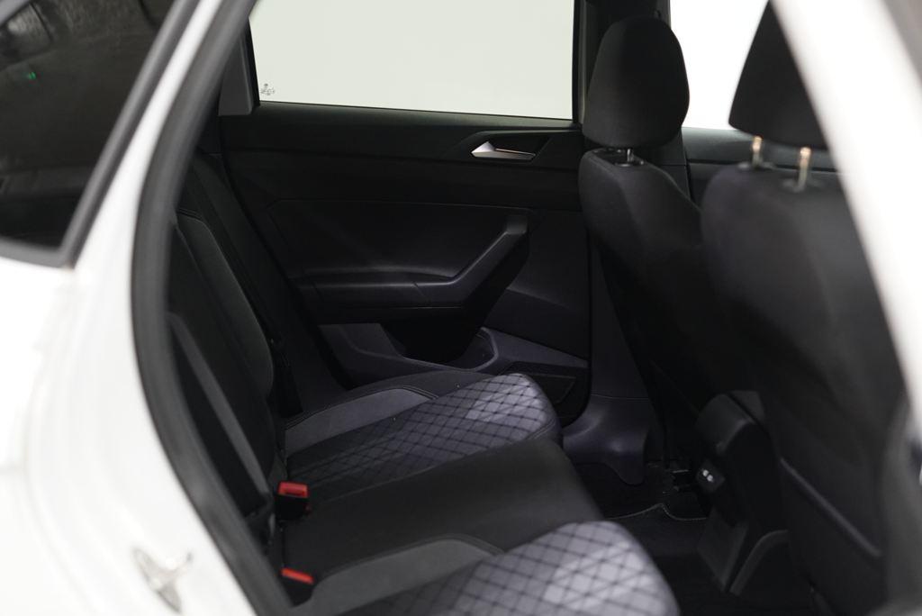 Volkswagen Polo — foto 6
