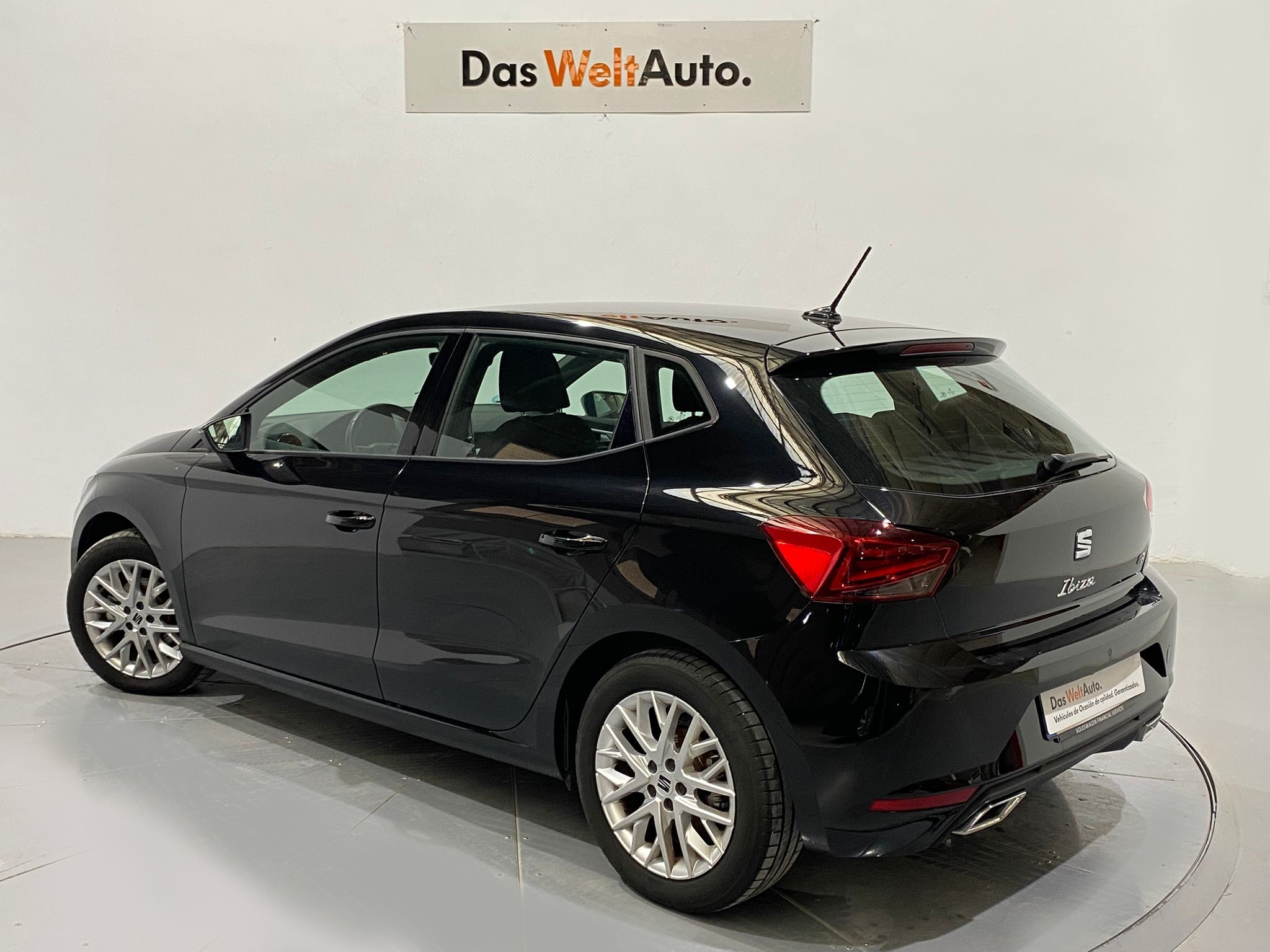 SEAT Ibiza — foto 2