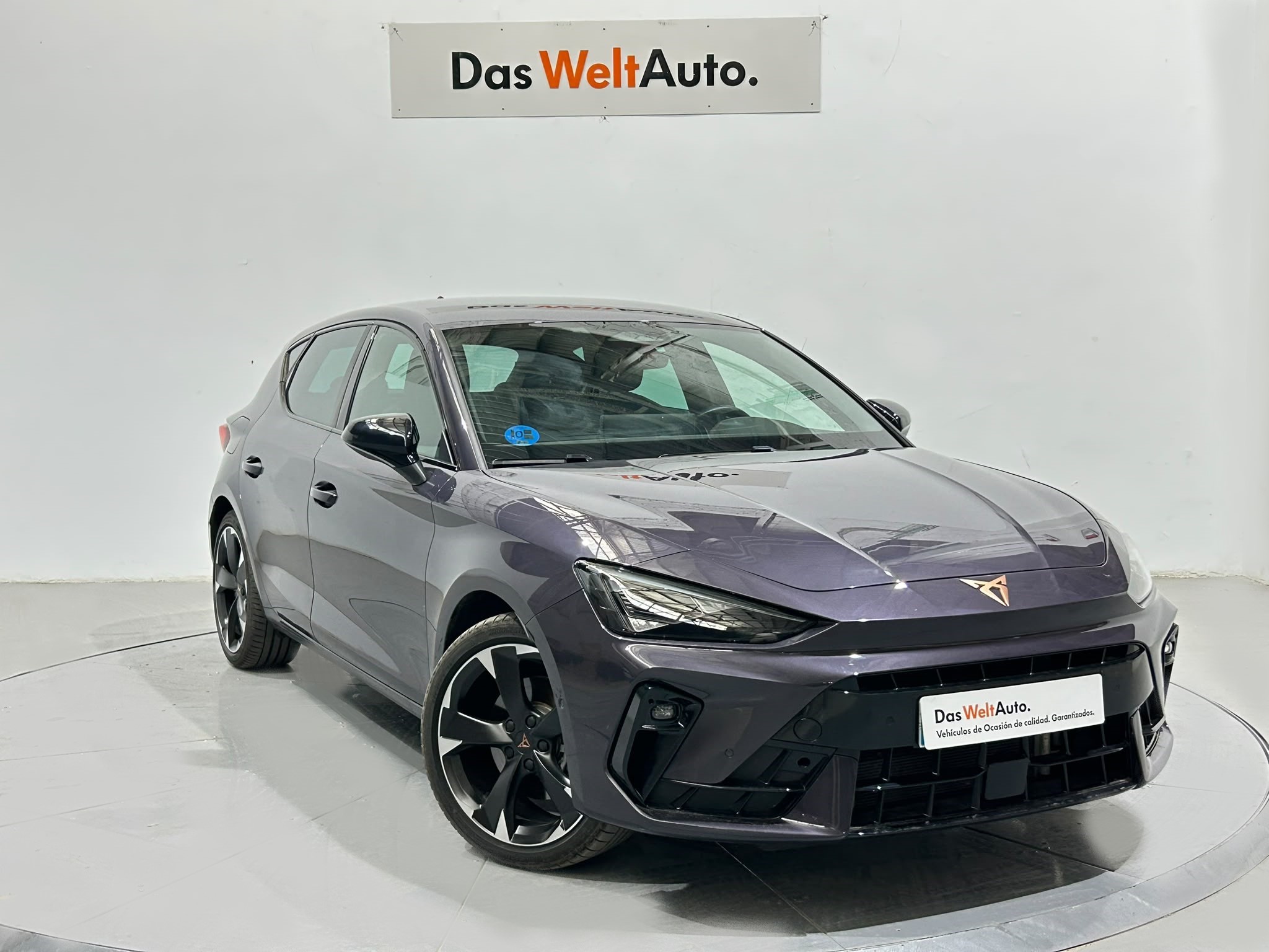 CUPRA León — foto 1