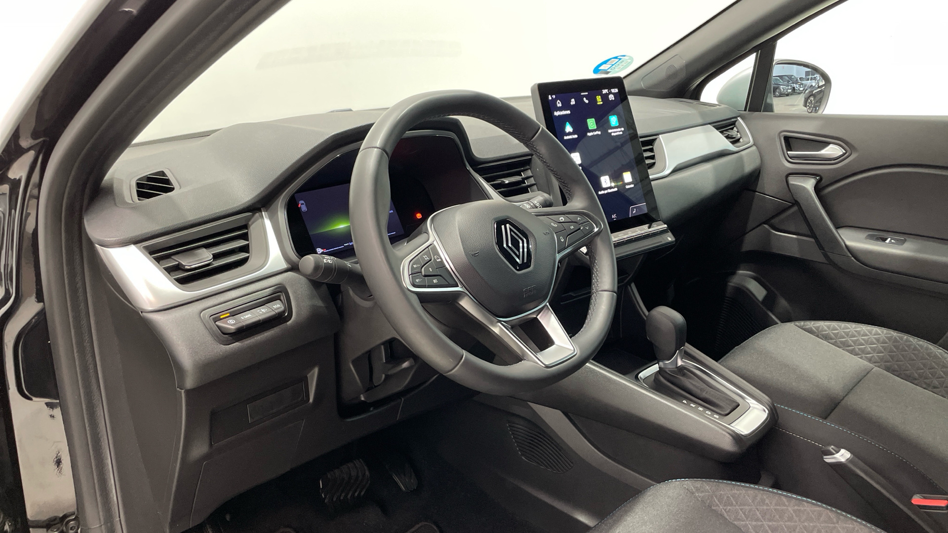 Renault Captur E-Tech 145 en Barcelona