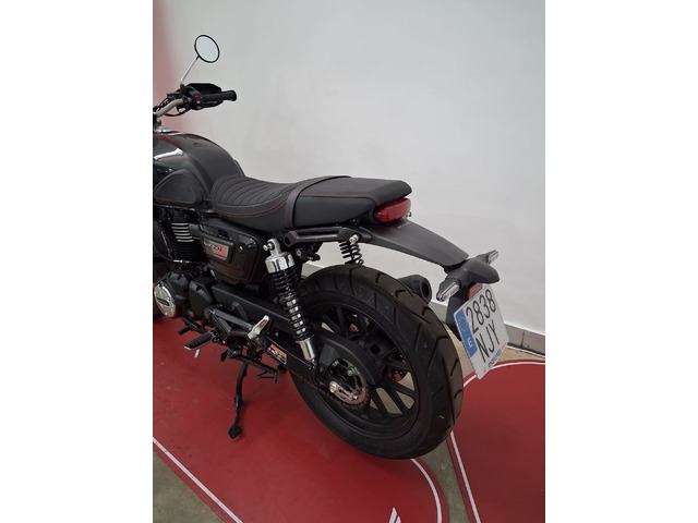 Honda GB 350 S  en Barcelona