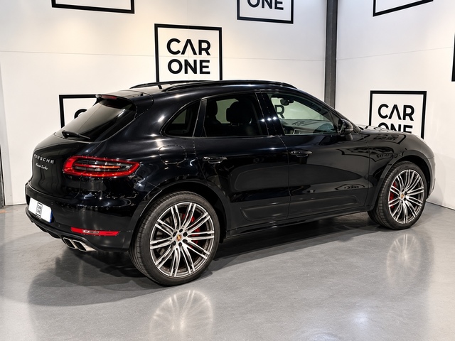 Porsche Macan Turbo 294 kW (400 CV)
