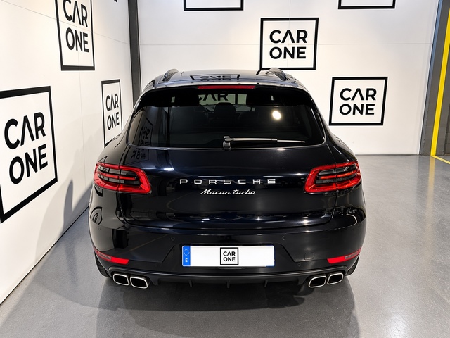 Porsche Macan Turbo 294 kW (400 CV)